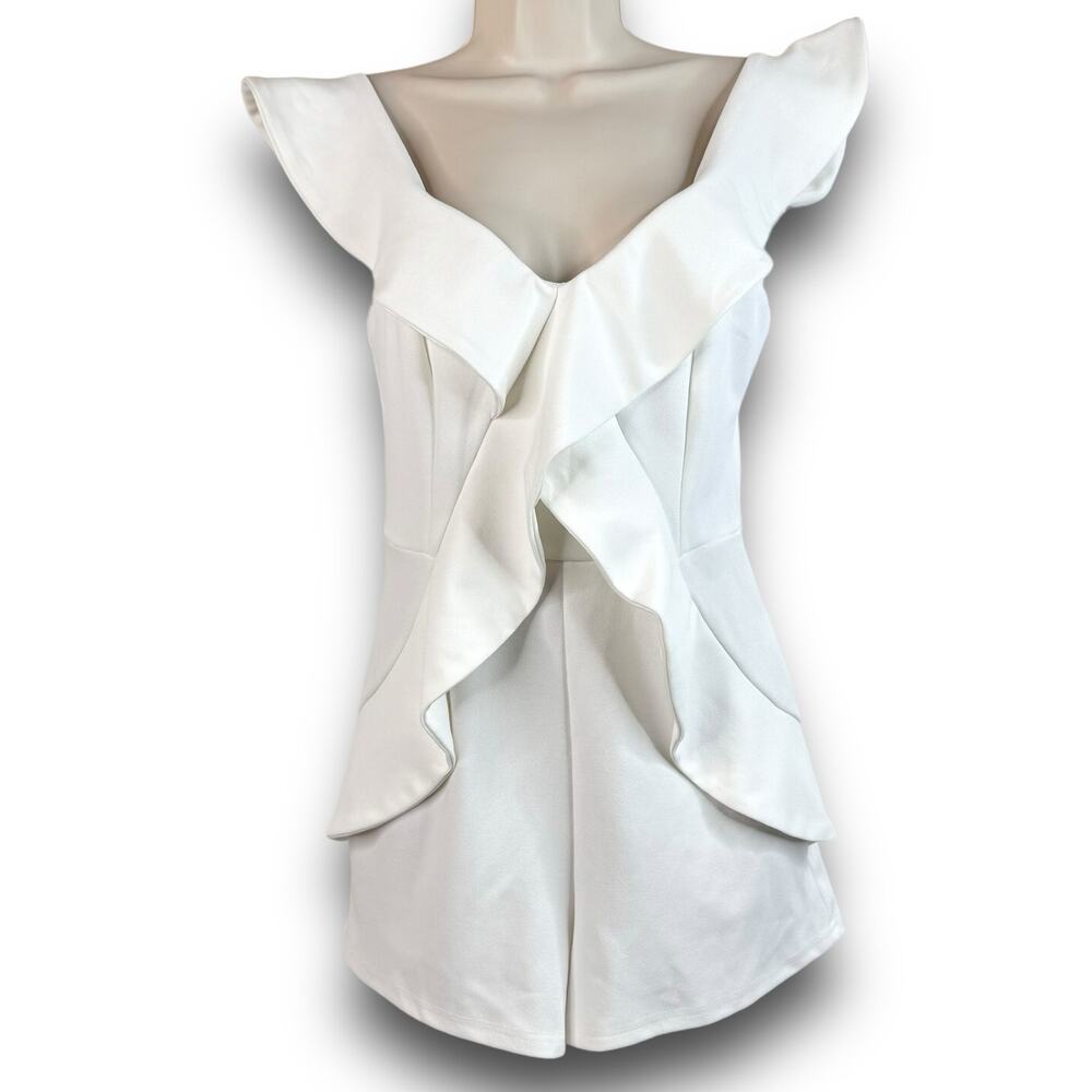 LUXXEL White Ruffle Romper One Piece Shorts Outfit Jumper Flutter Sleeves Small